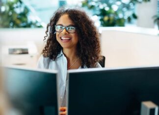 10 найменш стресових професій для людей, які цінують баланс між роботою та життям