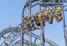 Які найстрашніші американські гірки в світі? 10 претендентів