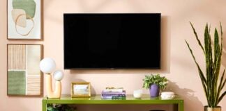 Избавьтесь от Беспорядка: 13 Умных Способов Спрятать Провода от Телевизора