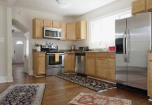 Сім помилок дизайну кухні, які миттєво роблять ваш простір застарілим