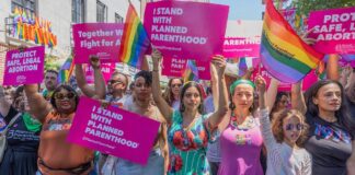 Доступ до абортів: держави рухаються вперед після скасування Роу проти Вейда