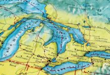 У якому штаті США найбільше озер?