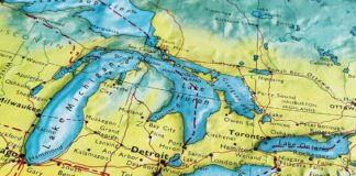 У якому штаті США найбільше озер?