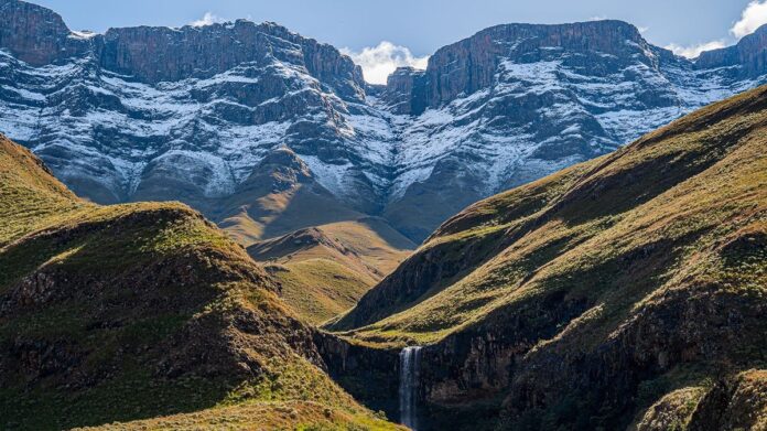 4a38861c-ba59-4201-8172-bea3f7c37a2a