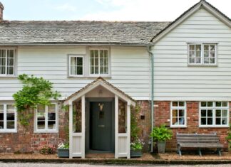 Trovare le proporzioni perfette: una guida per scegliere la giusta dimensione del portico