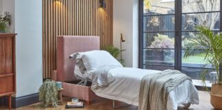 Сон просто неба: як успішно перетворити оранжерею на спальню