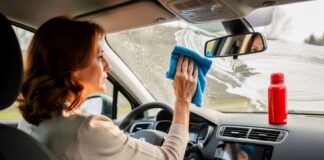Як позбутися запотівання лобового скла взимку: реальне рішення