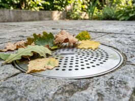 Zo voorkom je dat zomerregen je tuin overspoelt met een filter van 2 euro